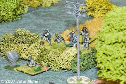 Platoon 3, 1st PzGr Kp, moves up a tad more cautiously! Platoon 2's PC is still suppressed. Platoon 3, 1st PzGr Kp, moves up a tad more cautiously! Platoon 2's PC is still suppressed.